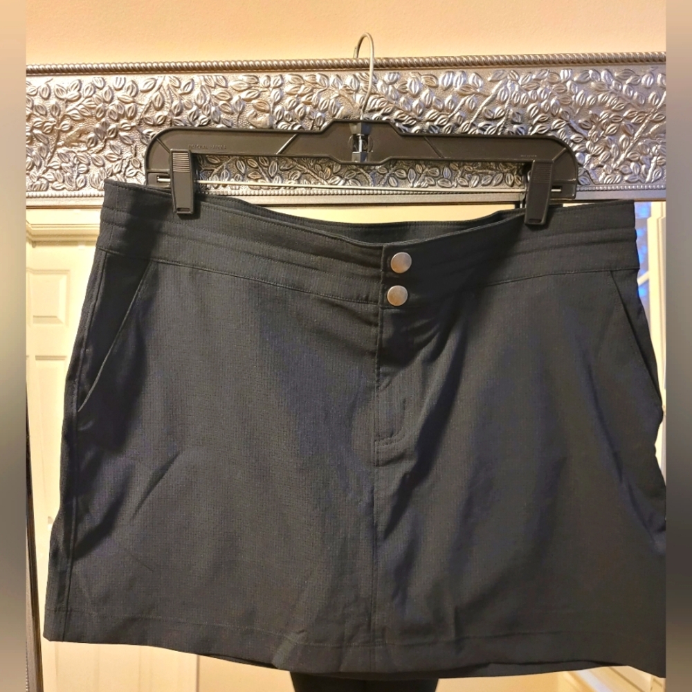 Prana Skort. Size 14. Great Condition.